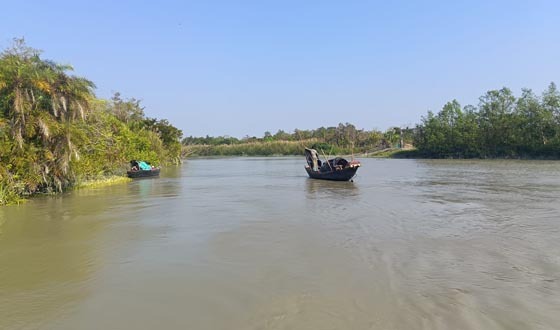 সুন্দরবনে বনরক্ষীরা পরিবারের সাথে এবার ঈদ করবেন না