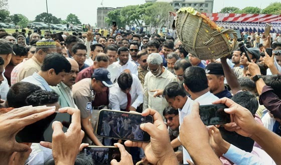 নিকলীতে আরাবিল খাল উদ্ভোধন করলেন প্রতিমন্ত্রী শরীফুল আলম