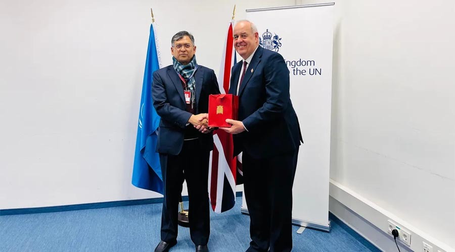 ভিয়েনায় বাংলাদেশ-যুক্তরাজ্য বৈঠক, পুলিশ সংস্কার ও রোহিঙ্গা ইস্যুতে সহযোগিতা চাইল ঢাকা