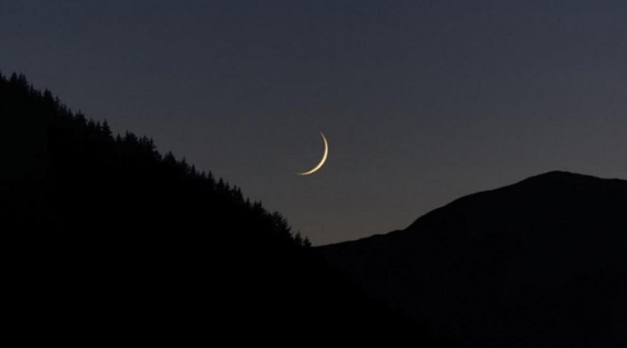 চাঁদ দেখা যায়নি, সৌদিতে ঈদ শুক্রবার