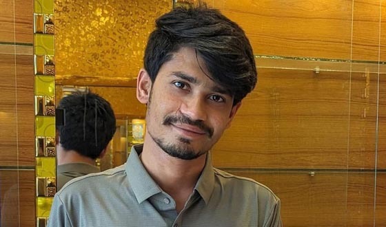 ঝড়ে ভেঙে পড়া গাছে সাথে ধাক্কায় মোটরসাইকেল আরোহীর মৃত্যু