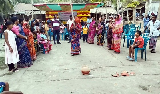 নড়াইলে হিন্দু-মুসলিমদের ঈদ আনন্দ ও সম্প্রীতির মিলনমেলা