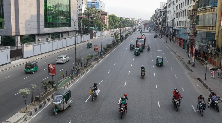 ফাঁকা ঢাকায় চলাচলের সময় যেসব বিষয়ে থাকতে হবে সতর্ক