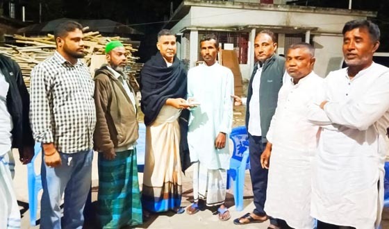 বরিশালের বাবুগঞ্জে আগুনে পুড়িয়ে হত্যা: আর্থিক সহায়তা
