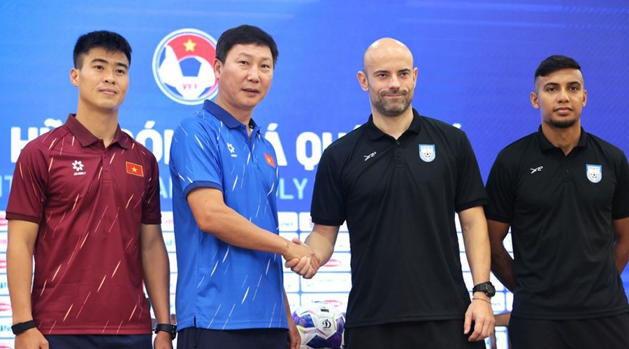 আজ শক্তিশালী ভিয়েতনামের বিপক্ষে মাঠে নামছে বাংলাদেশ