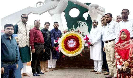 চরভদ্রাসনে মহান স্বাধীনতা দিবসে শ্রদ্ধাঞ্জলি অর্পন সম্পন্ন