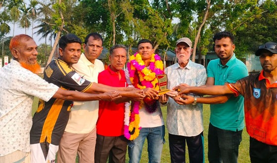 জাতীয় ফুটবল অনুর্ধ্ব ১৭ দলের ক্যাম্পে সুযোগ পাওয়ায় সংবর্ধণা