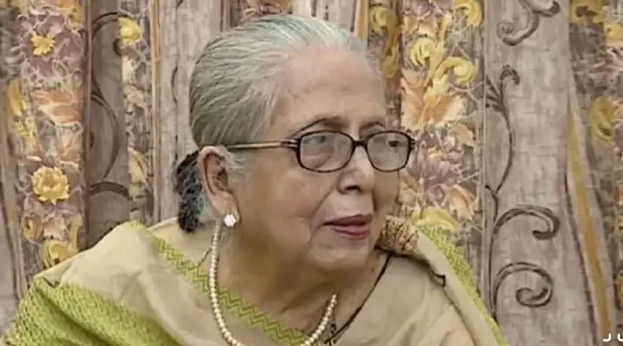 দুনিয়া থেকে বিদায় নিলেন ‘মুখ ও মুখোশ’-এর কণ্ঠশিল্পী মাহবুবা