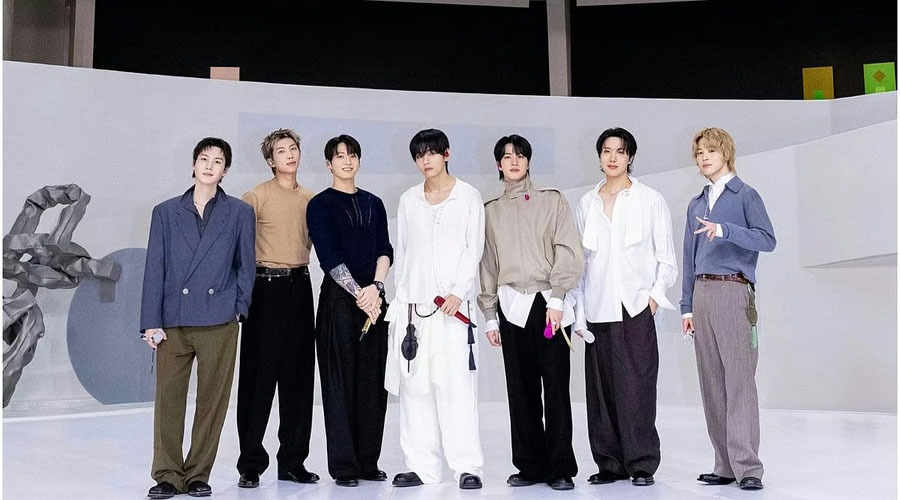 এক সপ্তাহেই ৪.১৭ মিলিয়ন, বিটিএসের ‘আরিরাং’ ভাঙল সব রেকর্ড