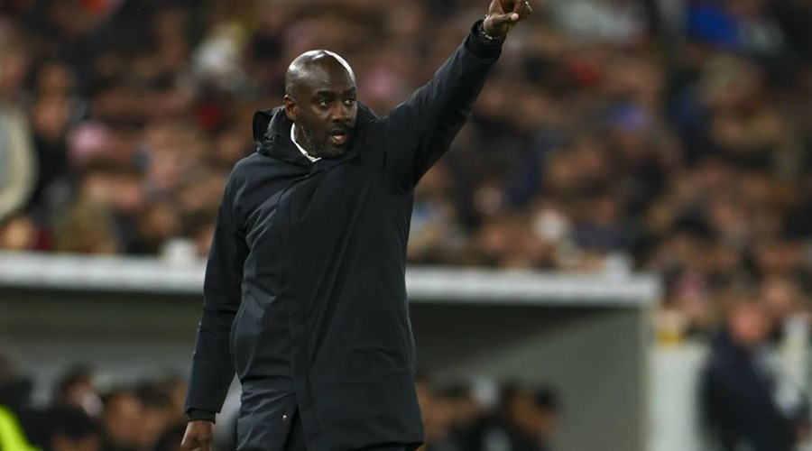 বিশ্বকাপের ৭২ দিন আগে বরখাস্ত হলেন ঘানার কোচ