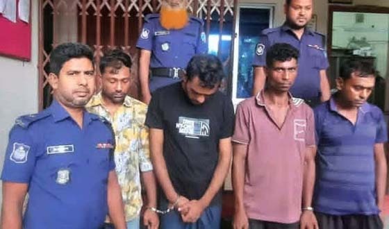 অভয়নগরে ৪ মাদকসেবীকে কারাদণ্ড