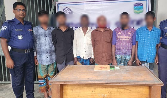 ত্রিশালে পুলিশের অভিযানে ৬ জুয়াড়ি গ্রেফতার